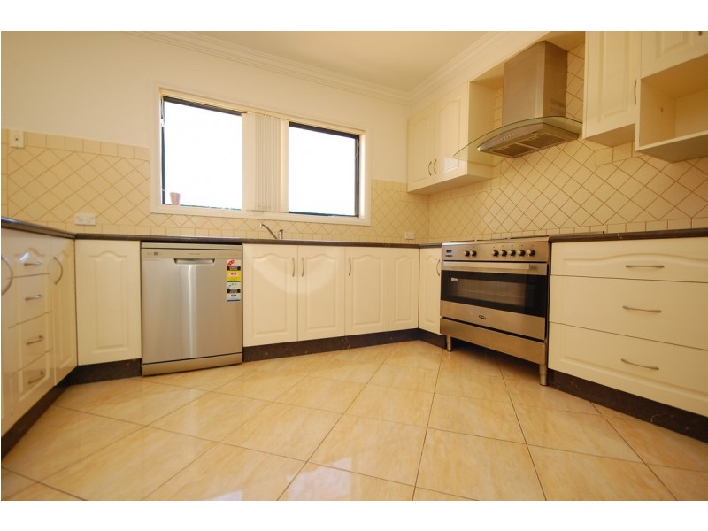 16 Summers Street, Griffith NSW 2680