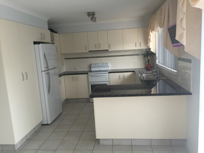 4/3 Worfolk Place, Griffith NSW 2680