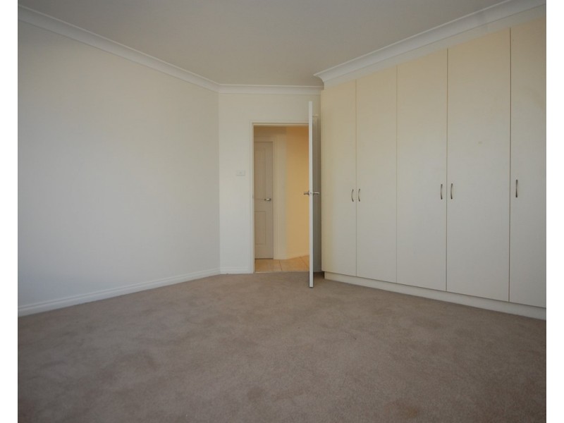 16 Summers Street, Griffith NSW 2680