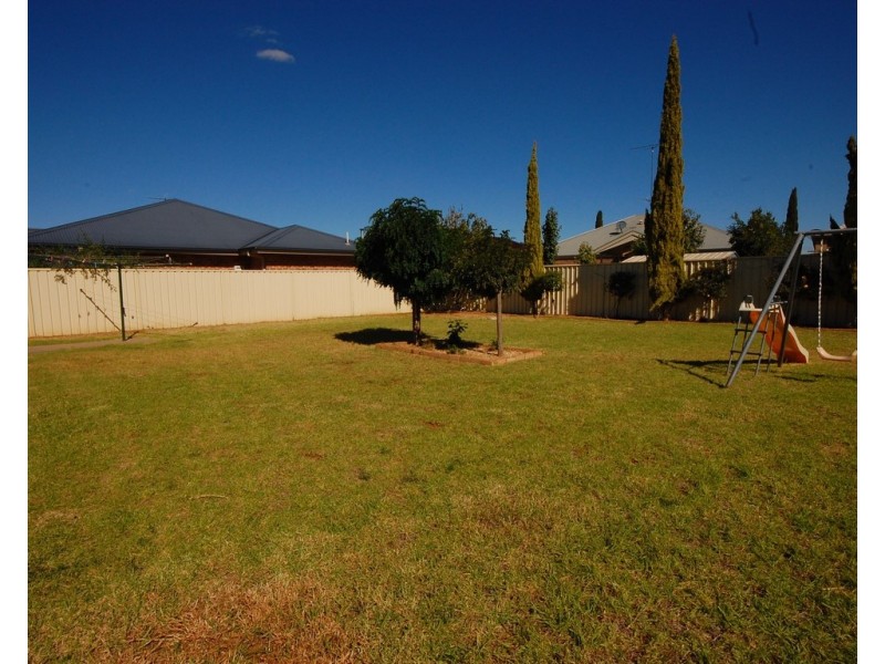 16 Summers Street, Griffith NSW 2680