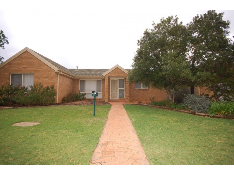 2/10-12 Bonegilla Road, Griffith NSW 2680