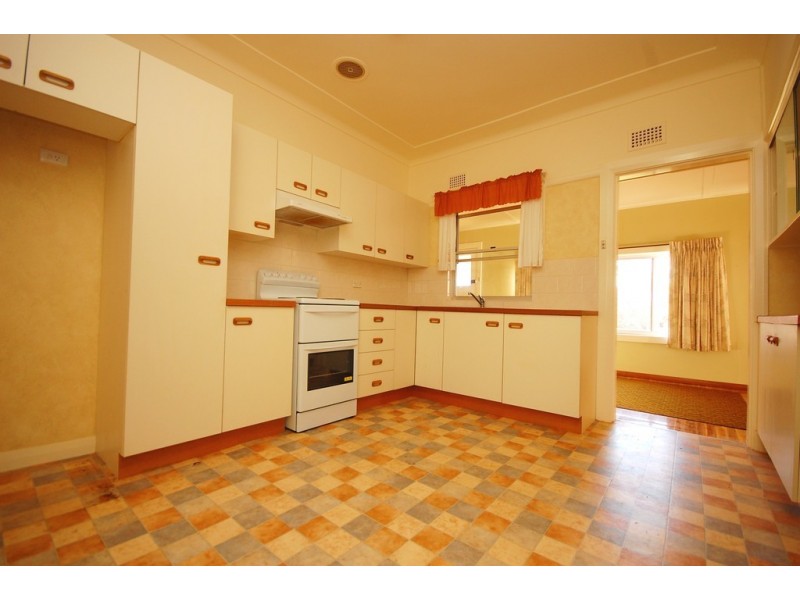 9 Gallipoli Street, Griffith NSW 2680