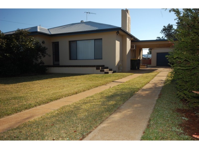 9 Gallipoli Street, Griffith NSW 2680