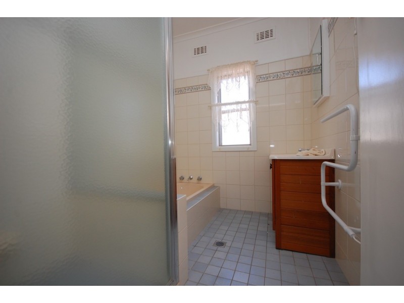 9 Gallipoli Street, Griffith NSW 2680