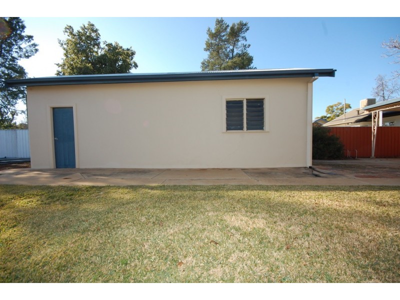 9 Gallipoli Street, Griffith NSW 2680