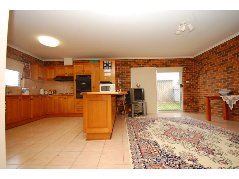 20 Clifton Boulevarde, Griffith NSW 2680