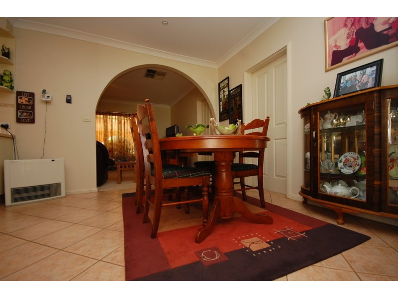 14 Nyora Street, Griffith NSW 2680