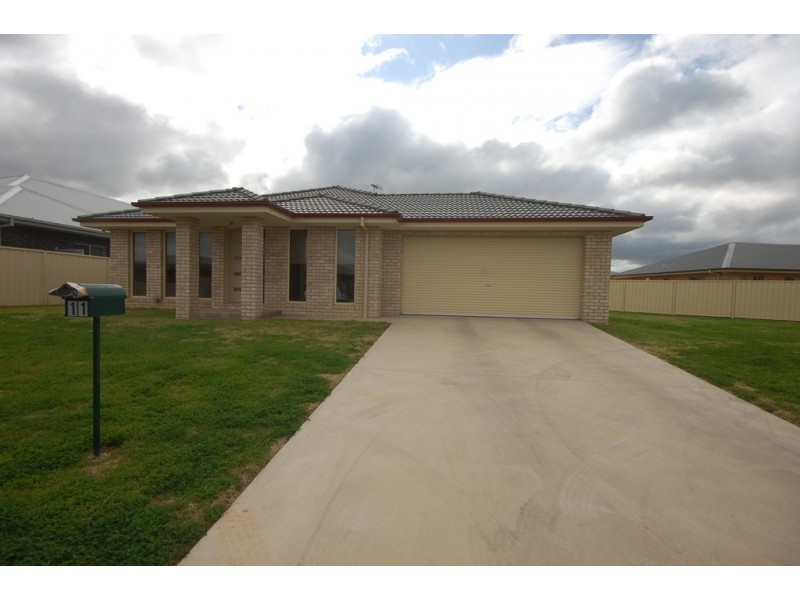 11 Bucello Street, Griffith NSW 2680