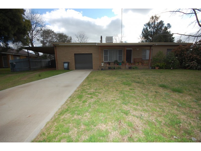 34 Kingfisher Avenue, Coleambally NSW 2707