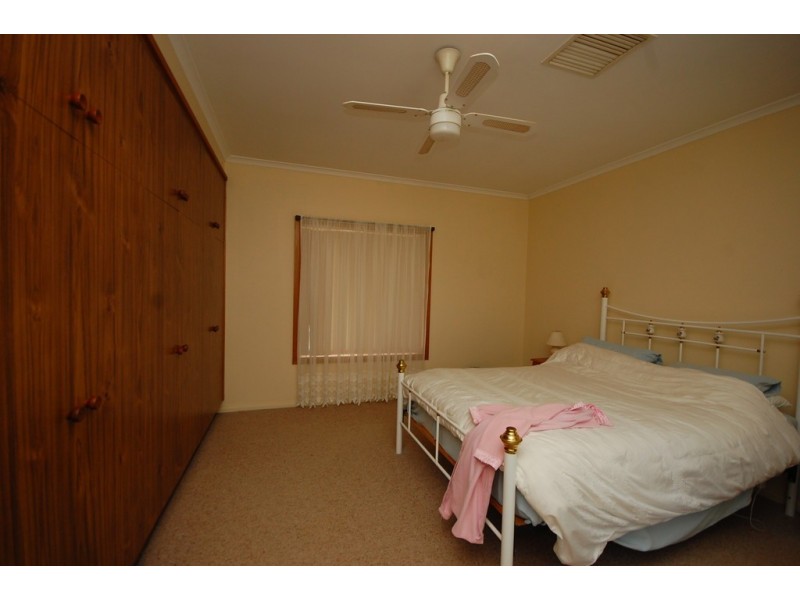 34 Kingfisher Avenue, Coleambally NSW 2707