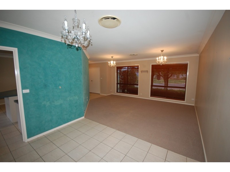 2 Katrina Place, Yoogali NSW 2680