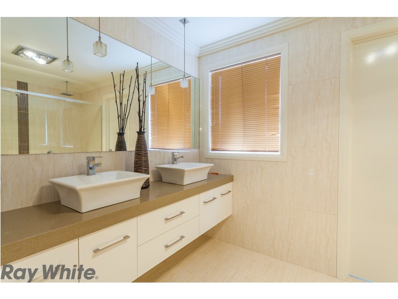 163 Clifton Boulevard, Griffith NSW 2680