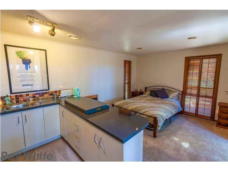 Farm 1773 Thompson Road, Stanbridge NSW 2705