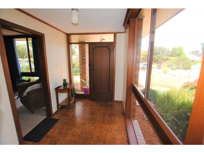 2 Mannell Place, Griffith NSW 2680