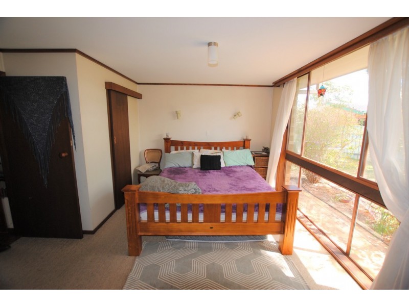 2 Mannell Place, Griffith NSW 2680