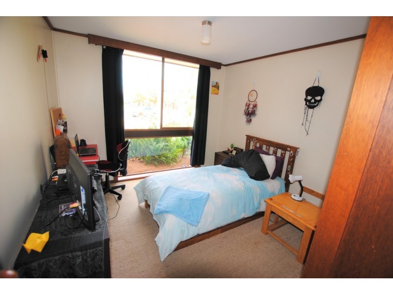 2 Mannell Place, Griffith NSW 2680