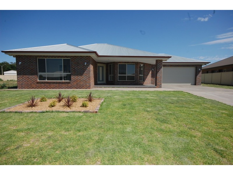 39 Brooks Street, Griffith NSW 2680