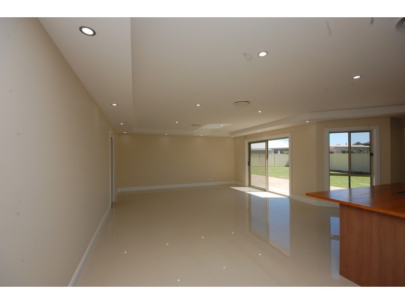 39 Brooks Street, Griffith NSW 2680