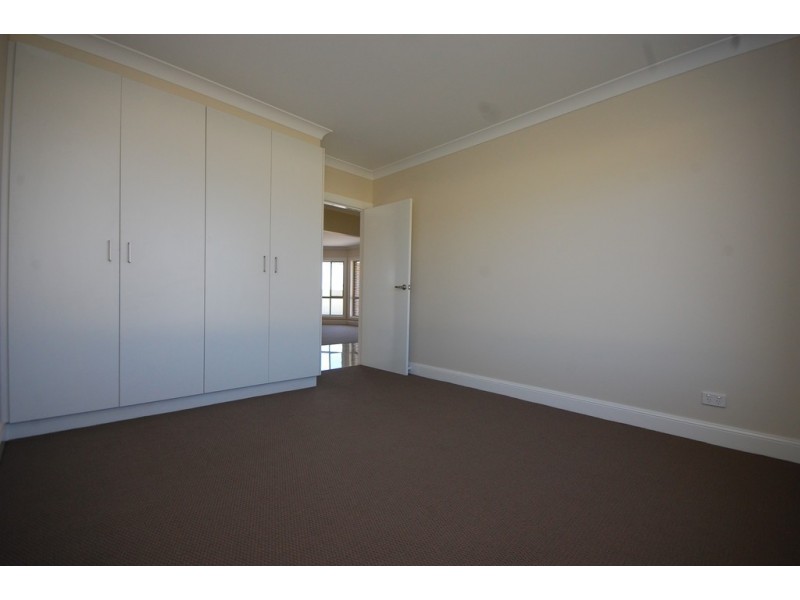 39 Brooks Street, Griffith NSW 2680