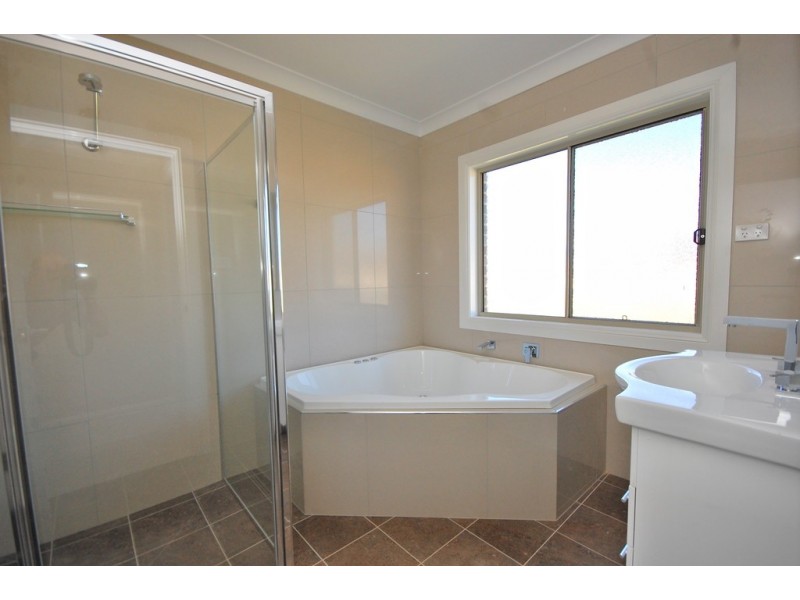 39 Brooks Street, Griffith NSW 2680