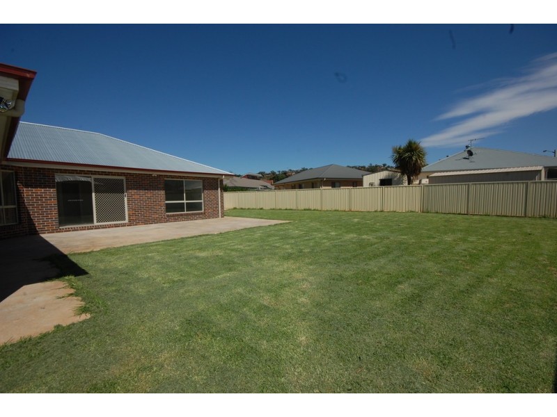 39 Brooks Street, Griffith NSW 2680