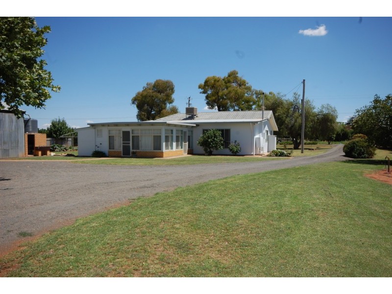 Farm 1716 Whites Road, Tharbogang NSW 2680