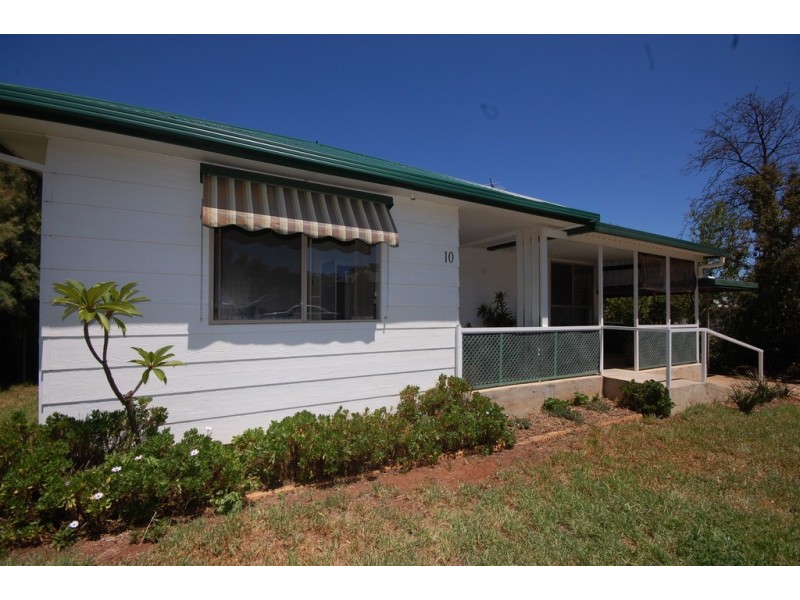 10 Cedar Crescent, Griffith NSW 2680