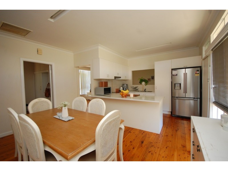 8 Ortella Street, Griffith NSW 2680