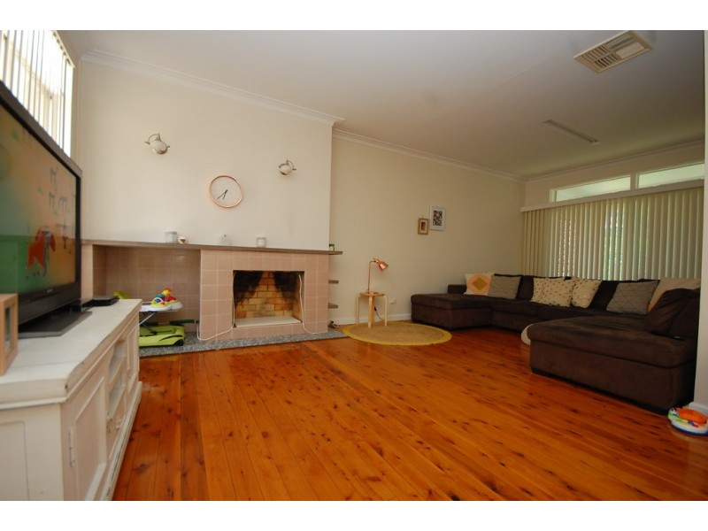 8 Ortella Street, Griffith NSW 2680