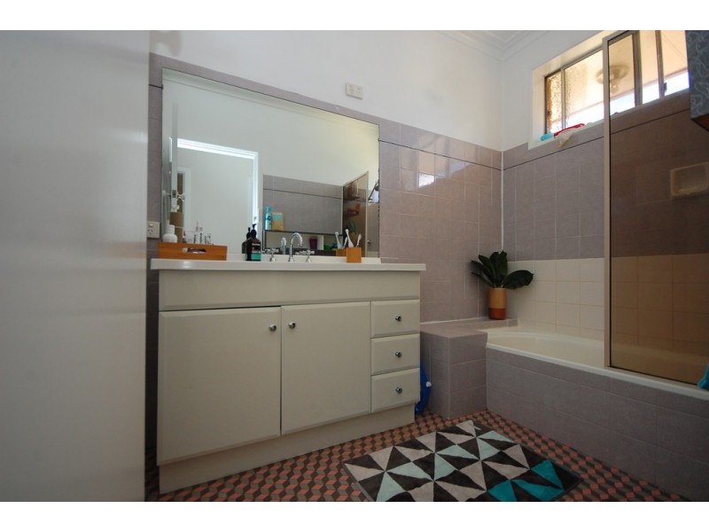 8 Ortella Street, Griffith NSW 2680