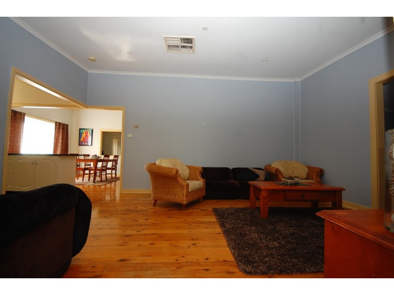 34 Richards Street, Beelbangera NSW 2680