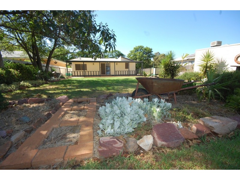 34 Richards Street, Beelbangera NSW 2680