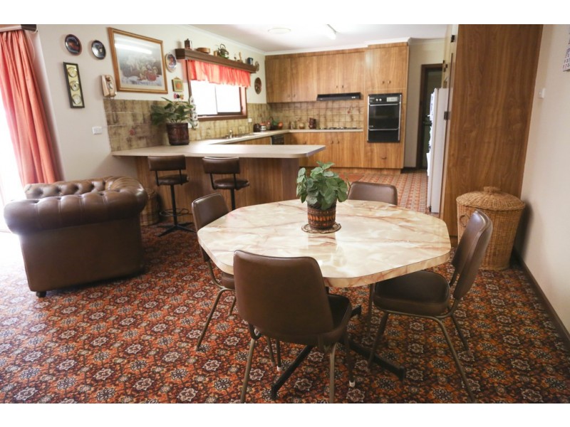 Farm 1328, Yenda NSW 2681