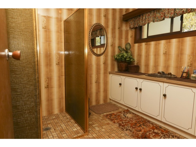 Farm 1328, Yenda NSW 2681