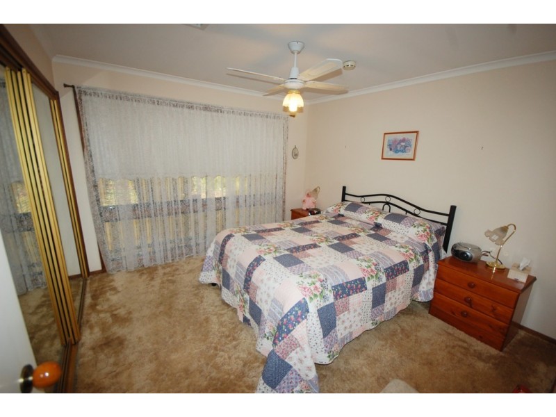 12 Rhoda Place, Yoogali NSW 2680