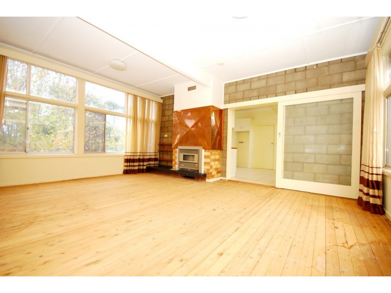 27 Evatt Street, Griffith NSW 2680