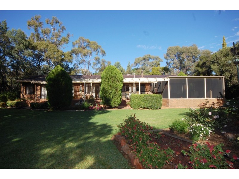 6 Maegraith Place, Sommerton Park,, Griffith NSW 2680