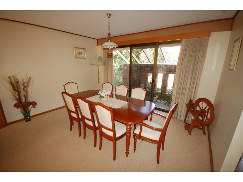 6 Maegraith Place, Sommerton Park,, Griffith NSW 2680