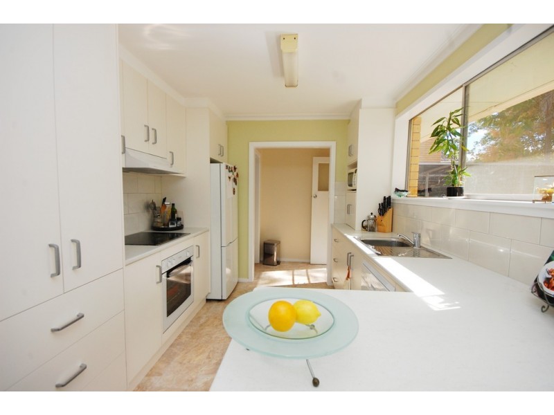 10 Murphy Crescent, Griffith NSW 2680