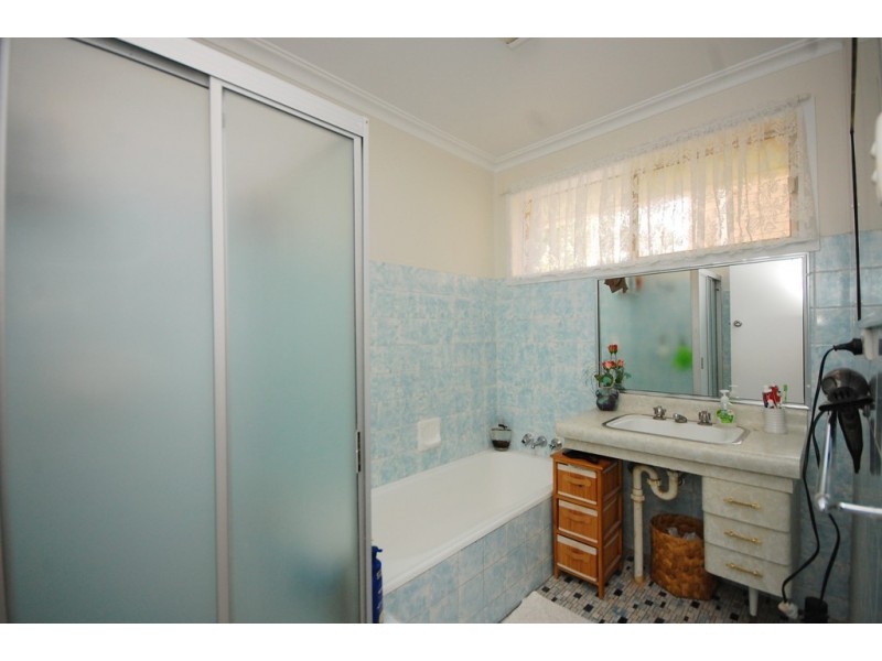 10 Murphy Crescent, Griffith NSW 2680