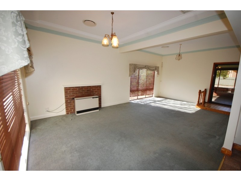 21 Groongal Avenue, Griffith NSW 2680
