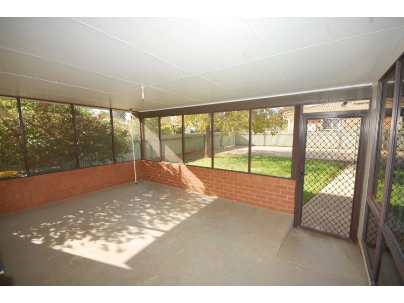 21 Groongal Avenue, Griffith NSW 2680