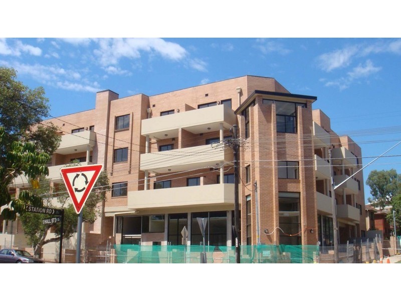 31-33 Station Rd, Auburn NSW 2144