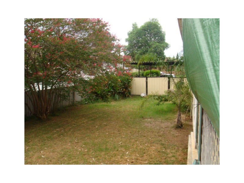 35 Broughton, Guildford NSW 2161