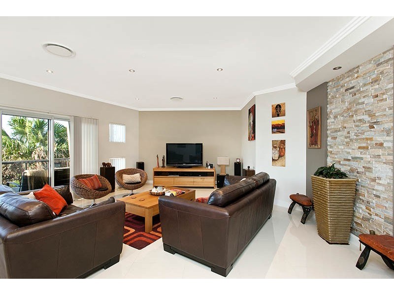 6 Stradbroke Avenue, Shell Cove NSW 2529