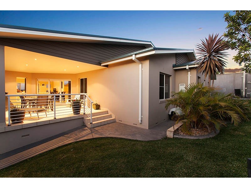 6 Stradbroke Avenue, Shell Cove NSW 2529