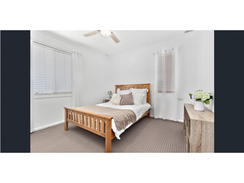 36 Girraween Avenue, Lake Illawarra NSW 2528