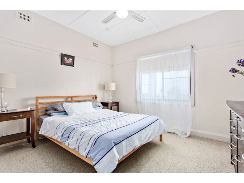 11 Keira Street, Port Kembla NSW 2505