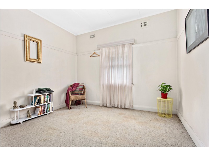 11 Keira Street, Port Kembla NSW 2505