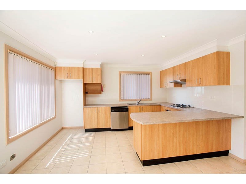 1/90 Wentworth Street, Oak Flats NSW 2529